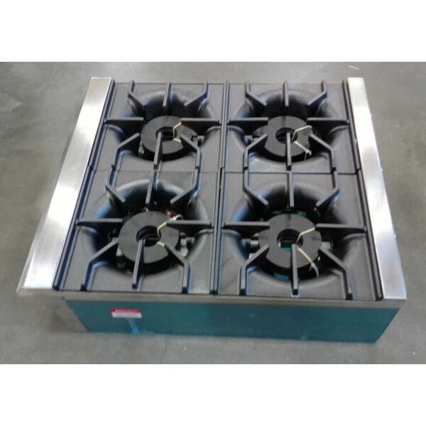 Scratch and Dent Avantco Chef Series CAG-R-4-24 24" 4 Burner Gas Countertop Range - 100,000 BTU