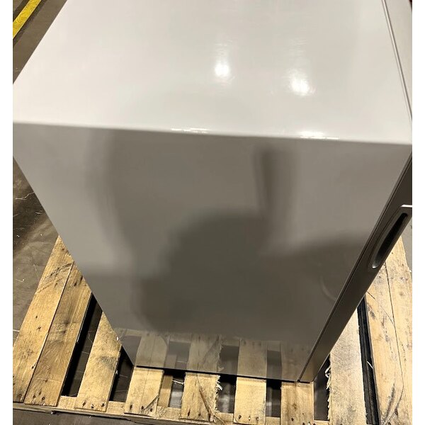 Scratch and Dent Avantco CFM3 White Customizable Countertop Display Freezer with Swing Door