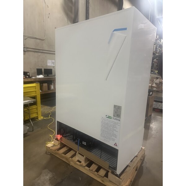 Scratch and Dent MainStreet Equipment GMC-49 52 3/4" White Swing Glass Door Merchandiser Refrigerator - 120V