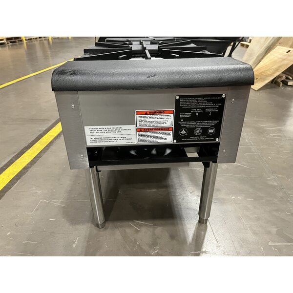 Scratch and Dent Vulcan VSP200F Natural Gas 2 Burner Stock Pot Range - 220,000 BTU