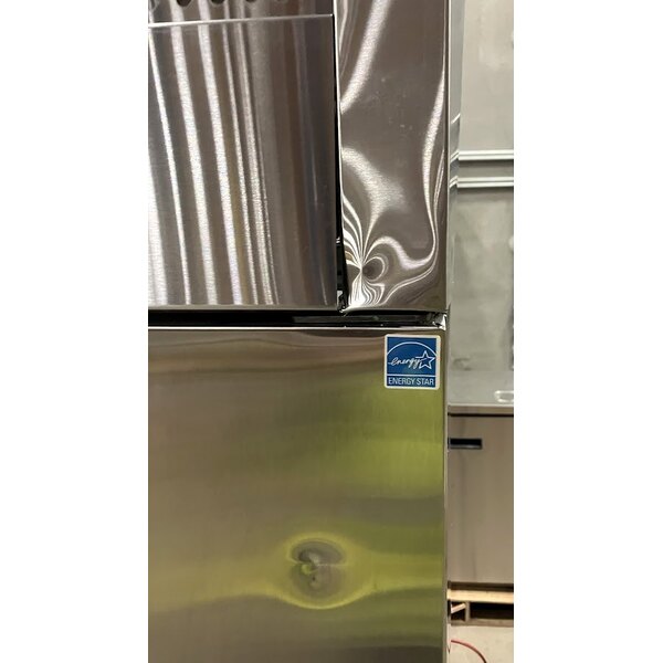 Scratch and Dent Avantco Z2-F-HC 54" Solid Door Stainless Steel Reach-In Freezer