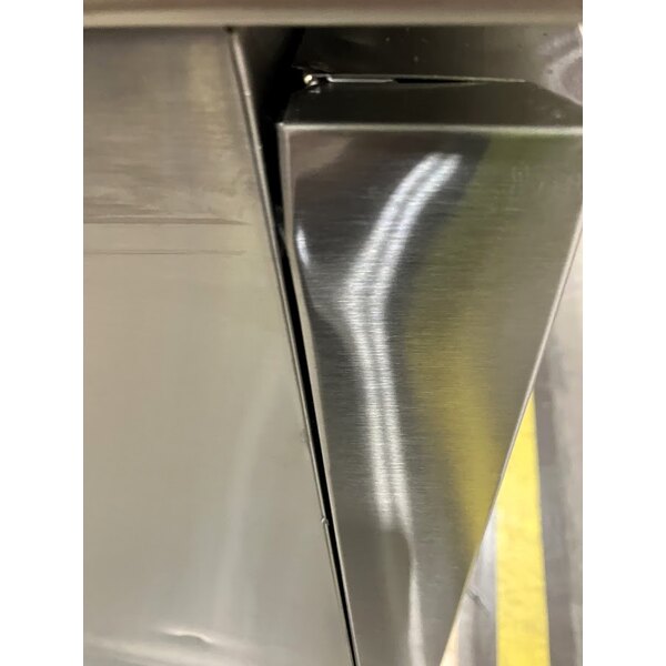 Scratch and Dent Avantco UDD-4-HC-S Stainless Steel Kegerator / Beer Dispenser with (2) 2 Tap Towers - (3) 1/2 Keg Capacity