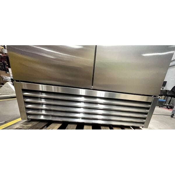 Scratch and Dent True T-43-HC 47" Solid Door Reach in Refrigerator