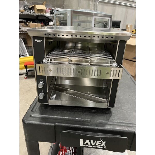 Scratch and Dent Vollrath CT2H-120250 JT1H Conveyor Toaster with 2 1/2" Opening - 120V, 1600W