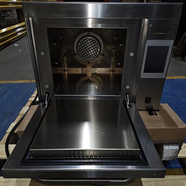 Scratch and Dent Merrychef eikon e3-1330 High-Speed Accelerated Cooking Countertop Oven