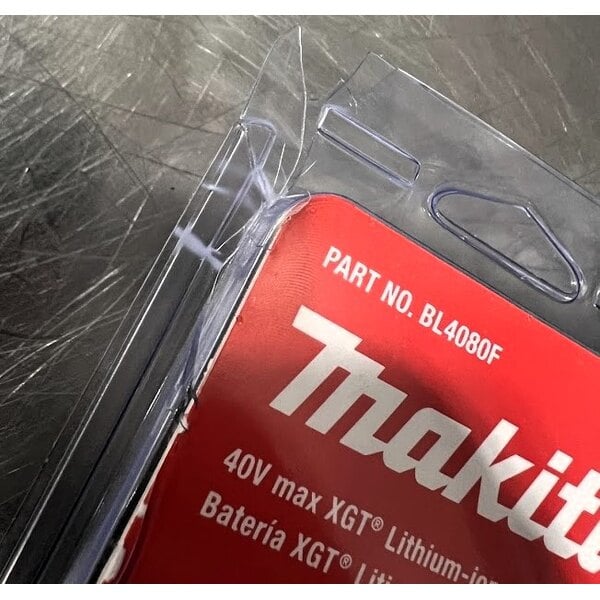 Scratch and Dent Makita BL4080F 40V Max XGT Lithium-Ion 8.0 Ah Battery