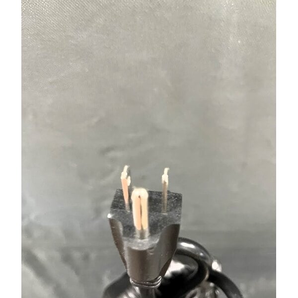 Scratch and Dent Avantco RG1830NS 30 Hot Dog Roller Grill with 11 Non-Stick Rollers - 120V, 910W