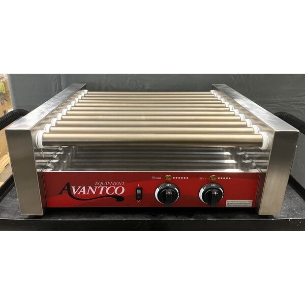 Scratch and Dent Avantco RG1830NS 30 Hot Dog Roller Grill with 11 Non-Stick Rollers - 120V, 910W