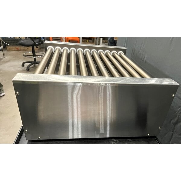 Scratch and Dent Avantco RG1830NS 30 Hot Dog Roller Grill with 11 Non-Stick Rollers - 120V, 910W