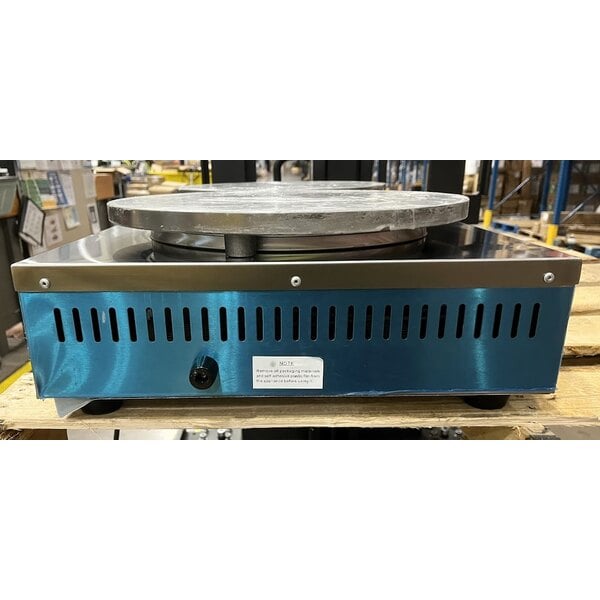 Scratch and Dent Carnival King CM16DBL 16" Dual Steel Crepe Maker - 208/240V