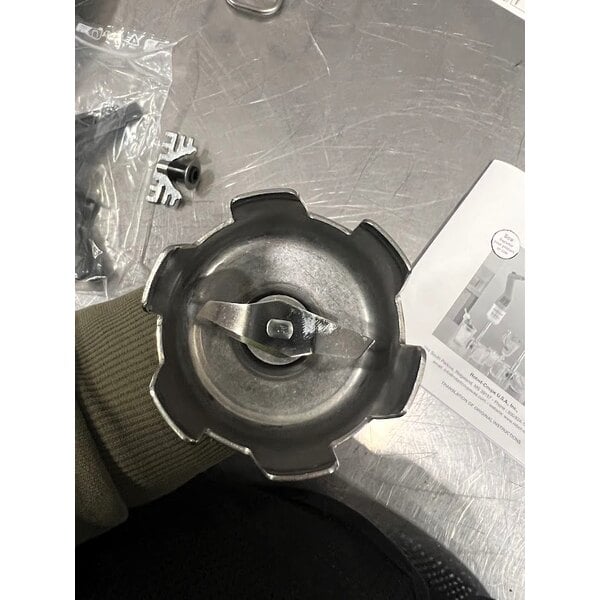 Scratch and Dent Robot Coupe MMP160VV Mini 7" Variable Speed Immersion Blender - 1/3 HP