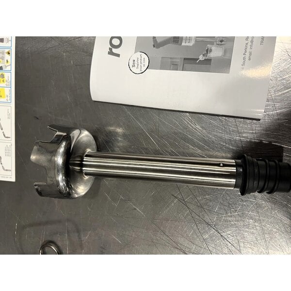 Scratch and Dent Robot Coupe MMP160VV Mini 7" Variable Speed Immersion Blender - 1/3 HP