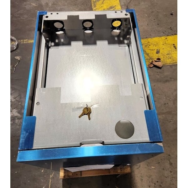 Scratch and Dent Hoshizaki SD-271 Ice Machine and Water Dispenser Stand with Lockable Door