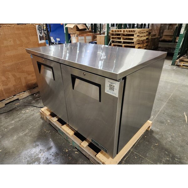 Scratch and Dent True TUC-48-HC 48 3/8" Undercounter Refrigerator