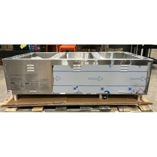 Scratch and Dent Eagle Group AWT3 Liquid Propane Three Pan Water Bath Steam Table - Sealed Well