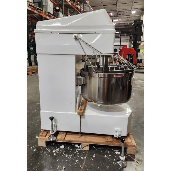 Scratch and Dent Estella SM100 100 Qt. / 140 lb. Two-Speed Spiral Dough Mixer - 220V, 3 Phase, 8 1/2 HP