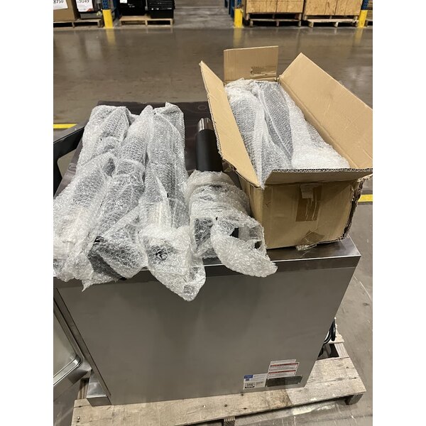 Scratch and Dent Cooking Performance Group FEC-200-BK Double Deck Standard Depth Full Size Electric Convection Oven - 208V, 1 Phase, 11 kW