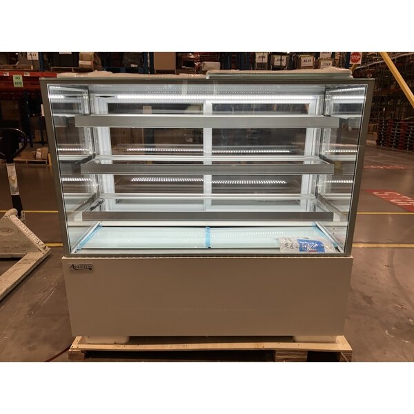 Scratch and Dent Avantco BCF-60-HC 59 1/8" Square Glass White Refrigerated Bakery Display Case