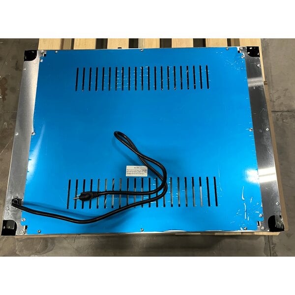 Scratch and Dent Avantco STE-2S Two Pan Open Well Electric Steam Table with Undershelf - 120V, 1000W