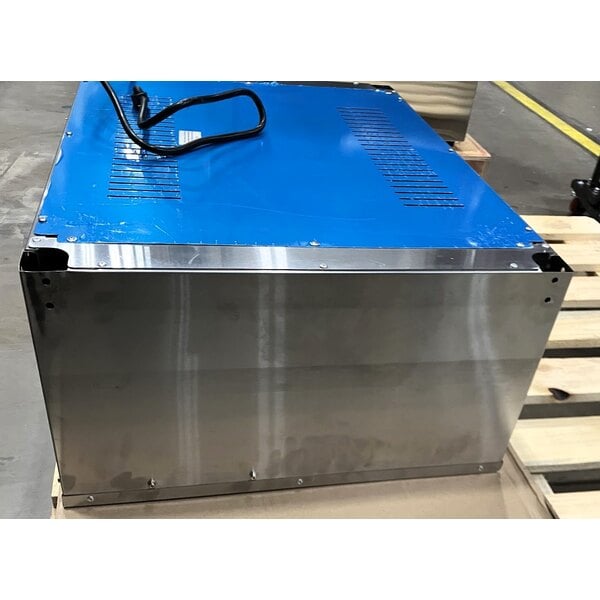 Scratch and Dent Avantco STE-2S Two Pan Open Well Electric Steam Table with Undershelf - 120V, 1000W