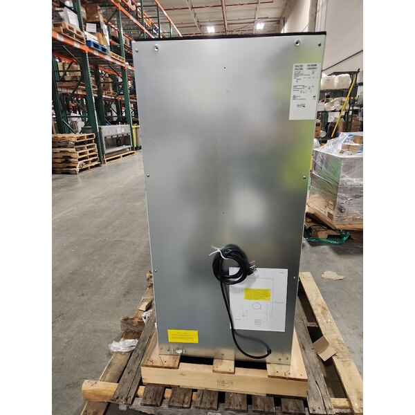 Scratch and Dent Avantco Ice HBN120-22 22" Wide Hotel Ice Dispenser 120 lb. Capacity - 115V