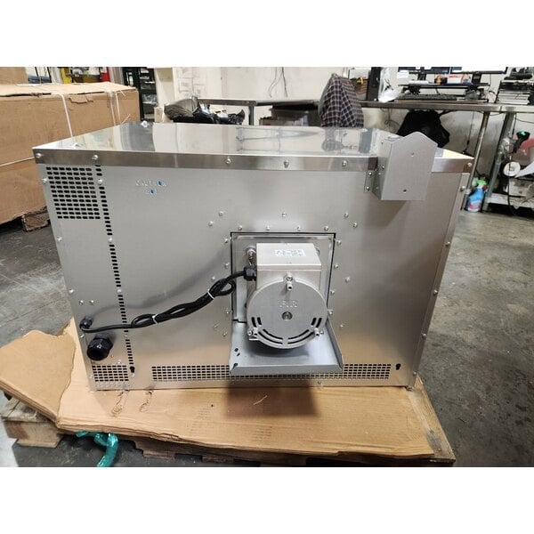 Scratch and Dent Cooking Performance Group FEC-200-DK Double Deck Standard Depth Full Size Electric Convection Oven - 240V, 1 Phase, 11.9 kW