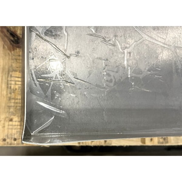 Scratch and Dent Avantco EG30N 30" Electric Countertop Griddle - 208/240V, 3375W-4500W