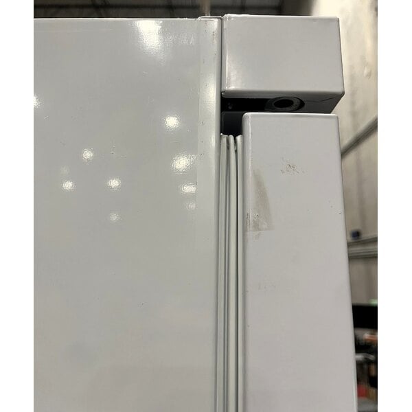 Scratch and Dent Galaxy GRI-18-RW 30 1/2" White Solid Door Light-Duty Reach-In Refrigerator