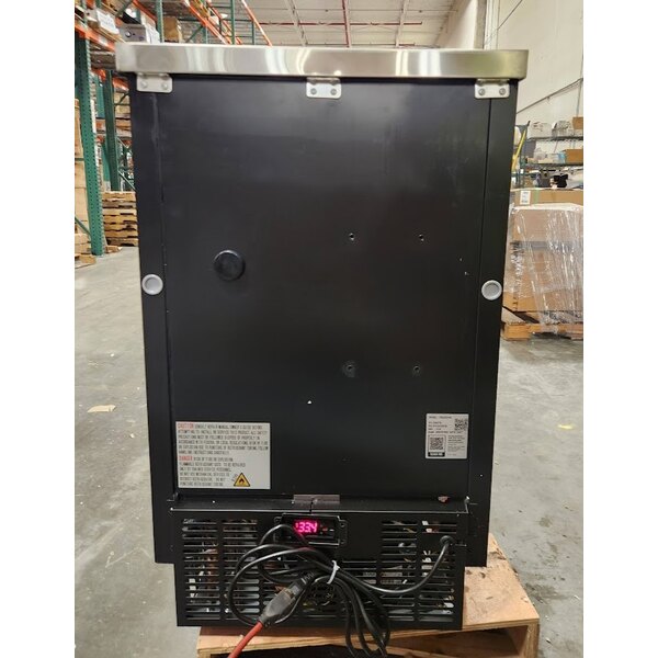 Scratch and Dent Avantco UDD-1-HC Triple Tap Kegerator Beer Dispenser - Black, (1) 1/2 Keg Capacity