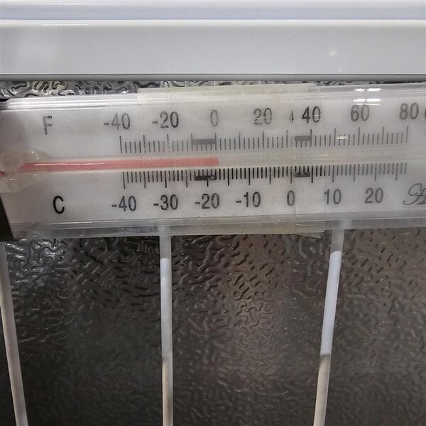 Scratch and Dent Galaxy CF20HC Commercial Chest Freezer - 19.4 cu. ft.