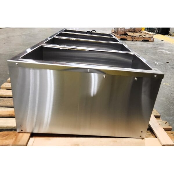 Scratch and Dent Avantco STE-4SH Four Pan Open Well Electric Steam Table with Undershelf - 208/240V, 3000W