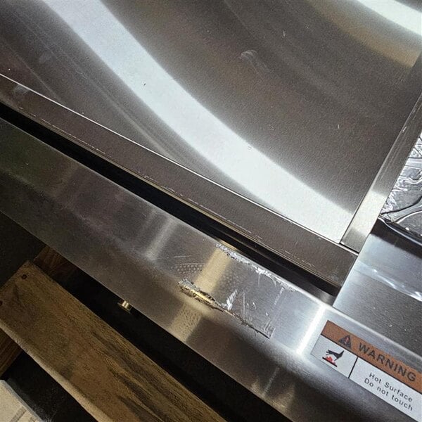 Scratch and Dent Cooking Performance Group GT-CPG-60-NL 60" Gas Countertop Griddle with Thermostatic Controls - 150,000 BTU