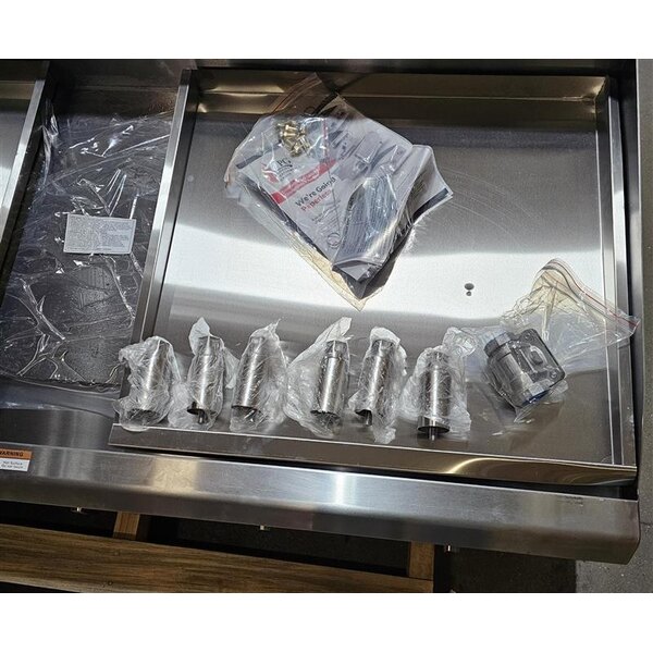 Scratch and Dent Cooking Performance Group GT-CPG-60-NL 60" Gas Countertop Griddle with Thermostatic Controls - 150,000 BTU