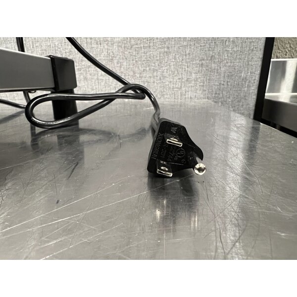 Scratch and Dent Metro Super Erecta Hot HS1824 18" x 24" Stainless Steel Heated Shelf - 120V, 200W