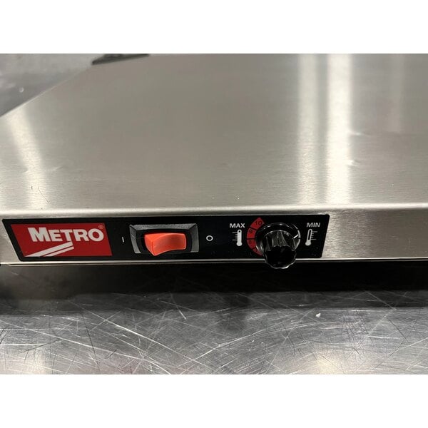 Scratch and Dent Metro Super Erecta Hot HS1824 18" x 24" Stainless Steel Heated Shelf - 120V, 200W