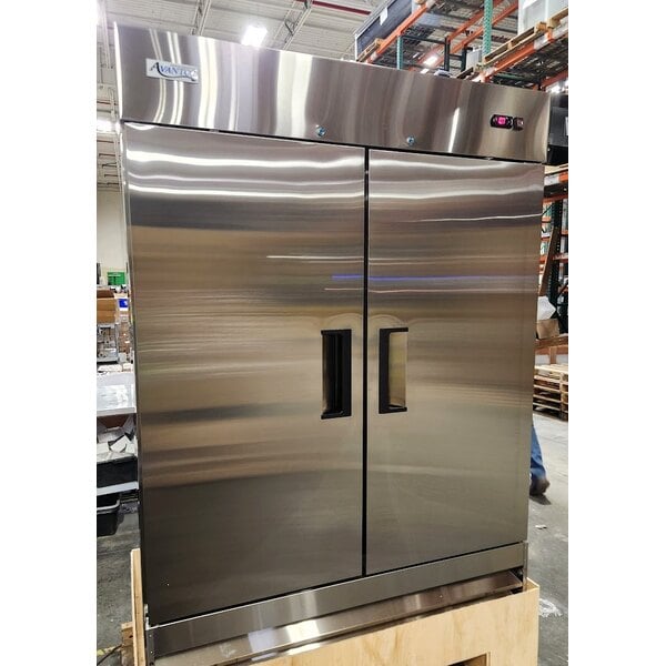 Scratch and Dent Avantco A-49F-HC 54" Solid Door Reach-In Freezer