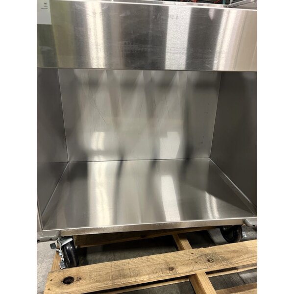 Scratch and Dent ServIt 32" Stainless Steel Flatware / Tray Cart with 8 Pan Capacity TSC-32