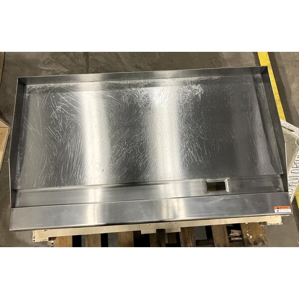 Scratch and Dent Cooking Performance Group G-CPG-48-M 48" Electric Countertop Griddle - 12,000W / 16,000W, 208 / 240V