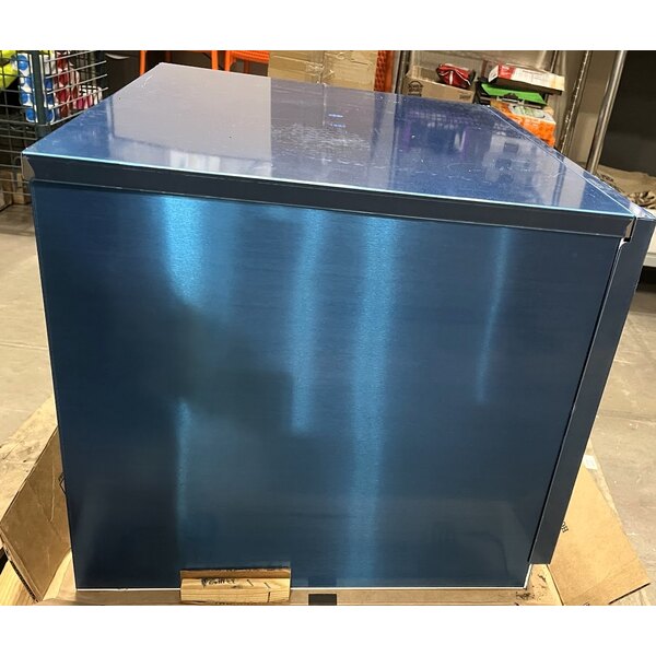 Scratch and Dent Hoshizaki KMD-505MWJ 30" Water Cooled Modular Crescent Cube Ice Machine - 115V; 592 lb.