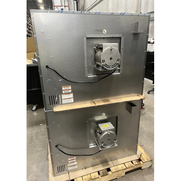 Scratch and Dent Vulcan VC55ED-240/3 Double Deck Full Size Electric Convection Oven - 240V, Field Convertible, 24 kW