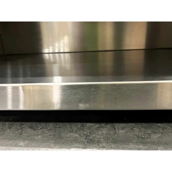 Scratch and Dent Avantco CHSME32M 32" Electric Countertop Cheese Melter - 208/240V, 2290/3050W