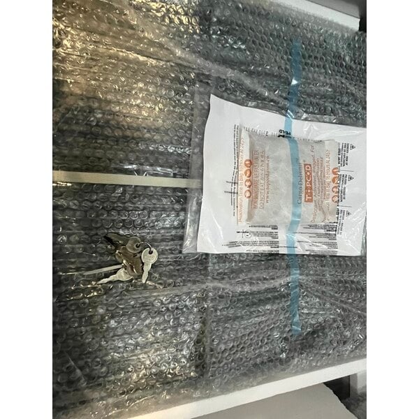 Scratch and Dent Avantco SS-3R-HC 81 5/16" Stainless Steel Solid Door Reach-In Refrigerator