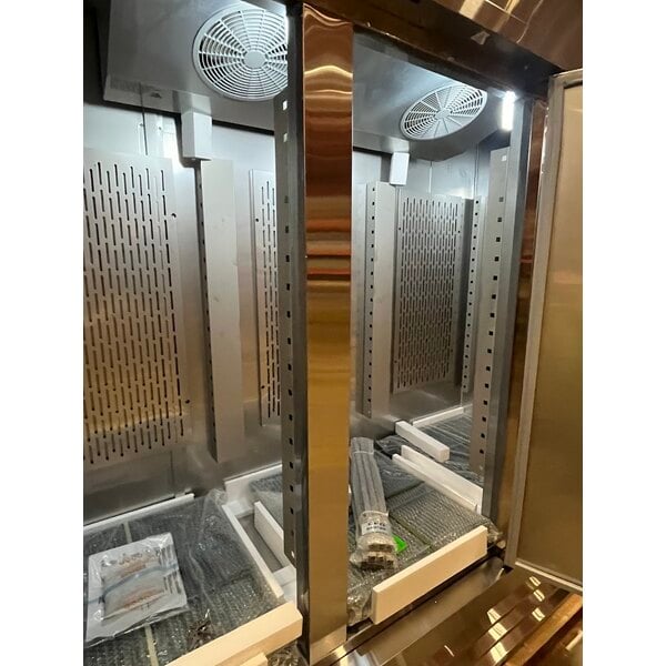 Scratch and Dent Avantco SS-3R-HC 81 5/16" Stainless Steel Solid Door Reach-In Refrigerator