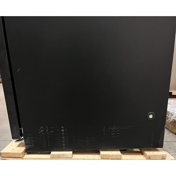 Scratch and Dent Avantco UDD-72-HC (2) Four Tap Shallow Depth Kegerator Beer Dispenser - Black, (3) 1/2 Keg Capacity