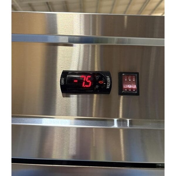 Scratch and Dent Avantco SS-2F-HC 54" Stainless Steel Two Section Solid Door Reach-In Freezer