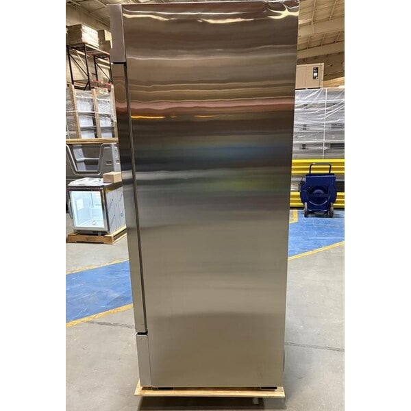 Scratch and Dent Avantco SS-2F-HC 54" Stainless Steel Two Section Solid Door Reach-In Freezer
