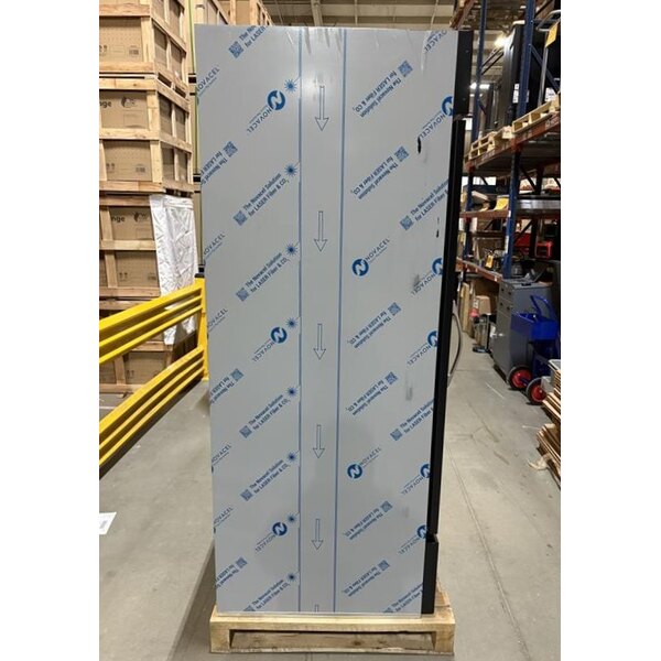 Scratch and Dent Beverage-Air MMF23HC-1-BS MarketMax 27" Black Glass Door Merchandising Freezer with Stainless Steel Interior