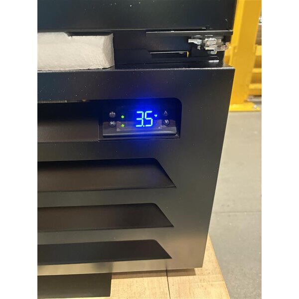 Scratch and Dent Beverage-Air MMF23HC-1-BS MarketMax 27" Black Glass Door Merchandising Freezer with Stainless Steel Interior