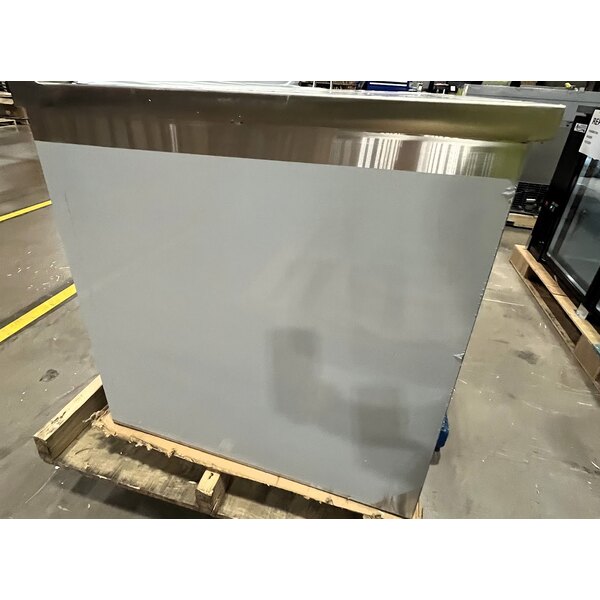 Scratch and Dent Regency 30" x 60" 16 Gauge Type 304 Stainless Steel Enclosed Base Sliding Door Table with Adjustable Midshelf and 6" Backsplash