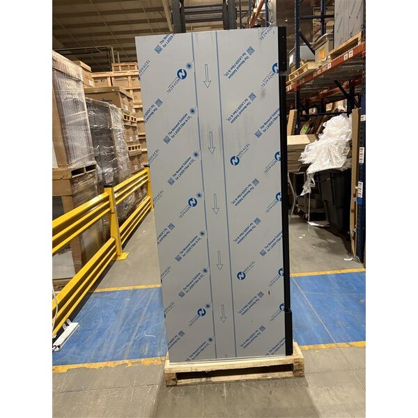 Scratch and Dent Beverage-Air MMF23HC-1-BS MarketMax 27" Black Glass Door Merchandising Freezer with Stainless Steel Interior